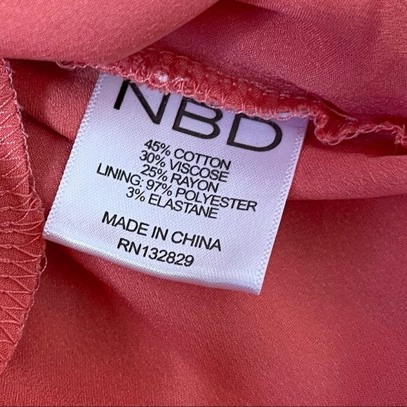 NBD REVOLVE Give It Up Romantic Summer Pink Lace Mini Dress Women's XS - Picture 12 of 13